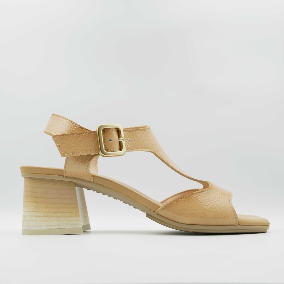 Sandali Con Tacco Esteban Calzature | Hispanitas - Sandali Con Tacco In Pelle Lucida Nude Cinturino Sul Collo